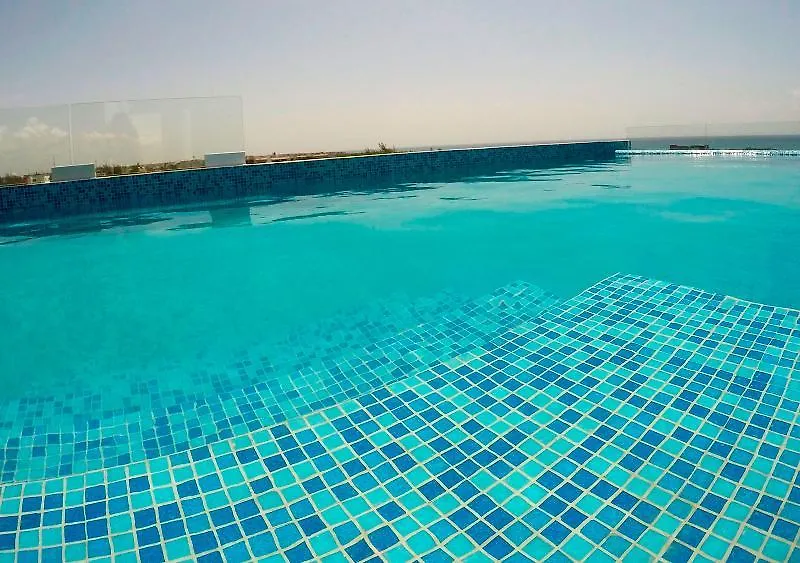We Express Hotel Playa Del Carmen (Adults Only)